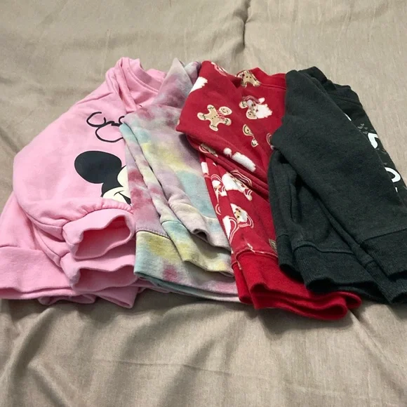 Sweatshirt bundle - Picture 1 of 5